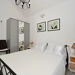 아파트 Dondras 트로기르