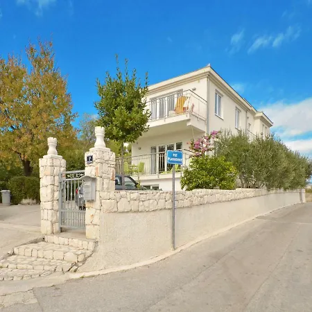 Dondras * Trogir